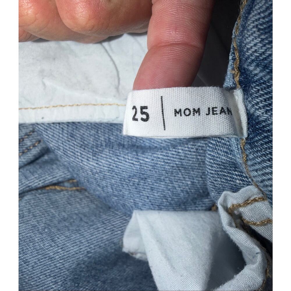 PACSUN women’s button closure distressed mom blue jeans - Picture 9 of 14